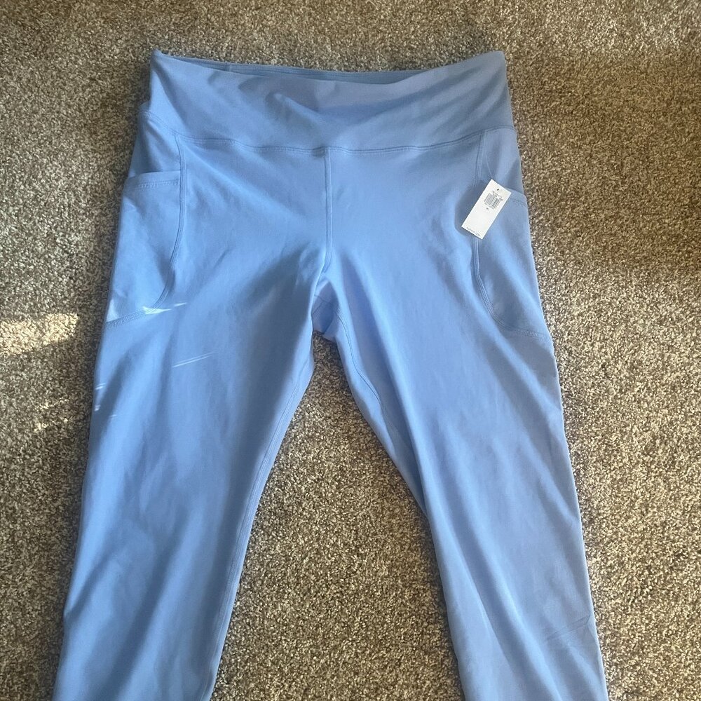 Old Navy- NWT High-Waisted PowerSoft 7/8 Pocket Leggings, light blue